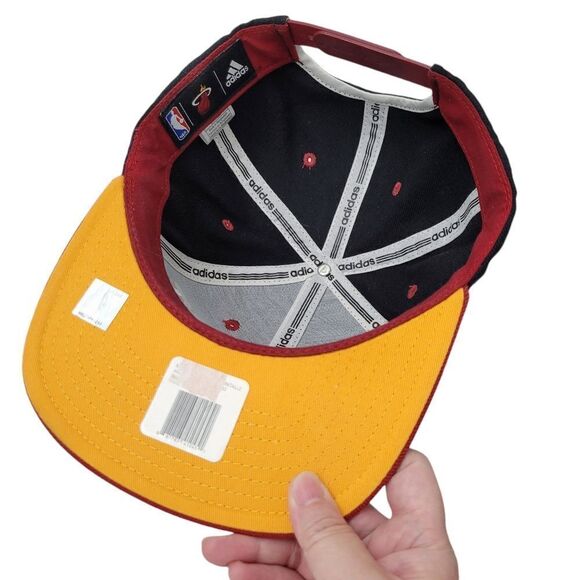 Adidas NBA Miami Heat Snapback Cap Hat - Picture 5 of 6